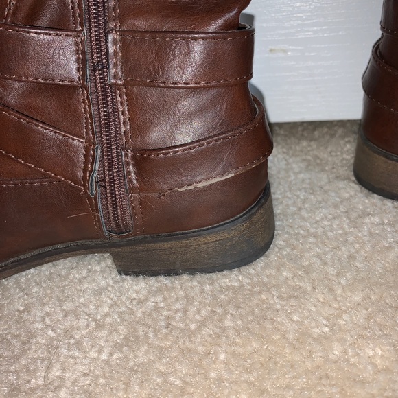 Brown Mossimo Boots Size 8 - Picture 5 of 6